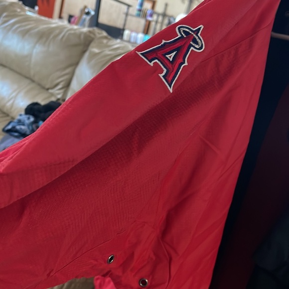 NBA - Picture 3 of 8